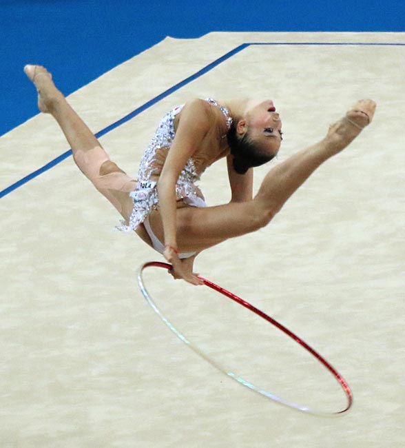 皆川夏穂の新体操はロシア留学で進化 ボールやリボンの写真あり まろぐ Marog まろぐ Marog