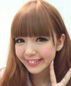 藤田二コルすっぴん06