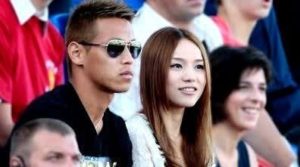 本田圭佑みさこ