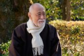 津川雅彦